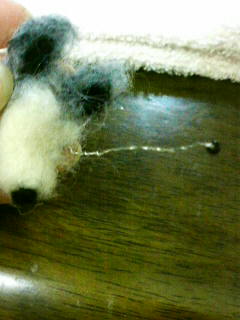 か、固くて目が入らないよー