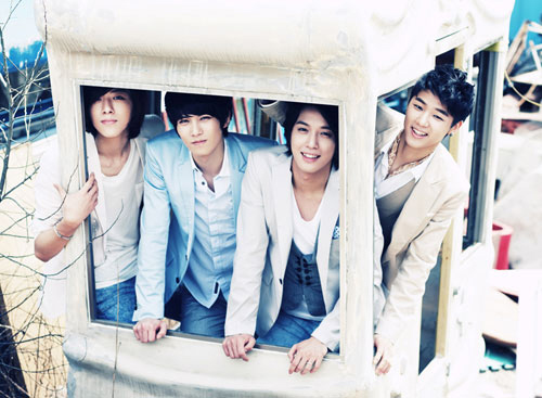 100923CNBLUE.jpg