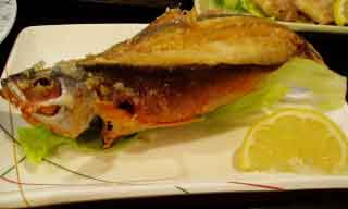 グルクンのから揚げ