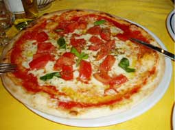 モッツァレラのピザ