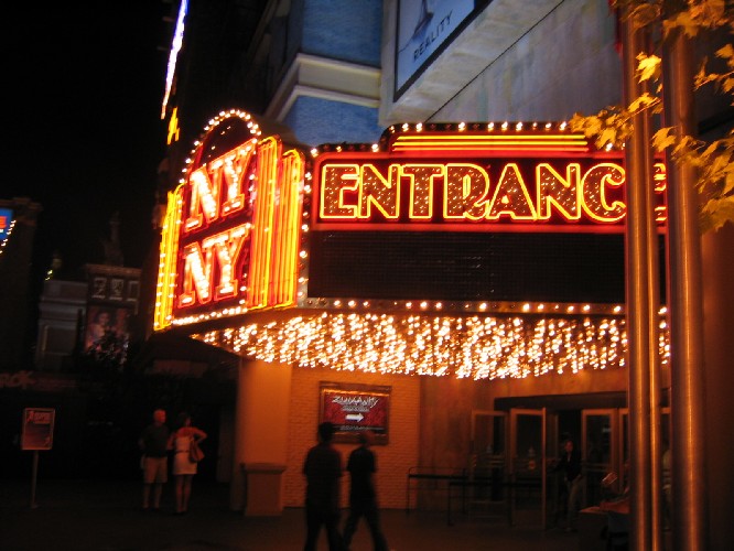 NY NY East Entrance