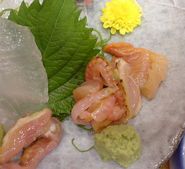 すし半赤貝ひも