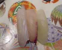 すし半白身握り