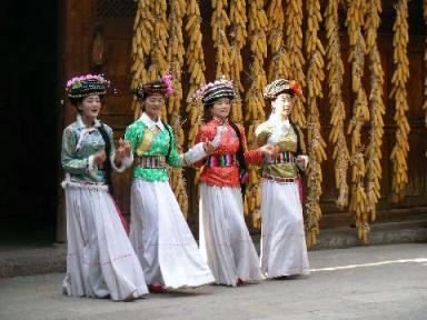 雲南民族村　２