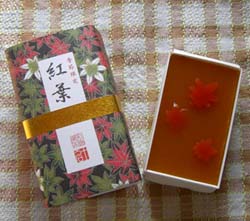 十万石・紅葉羊羹１.JPG