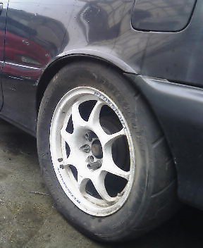 ダンロップＳタイヤ　リア