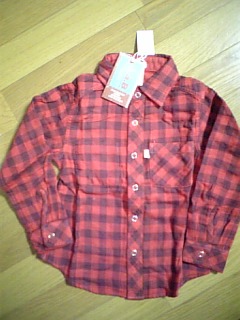 e.a.bの長袖シャツ