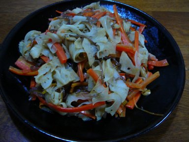 レンコンのキンピラ、山盛り？