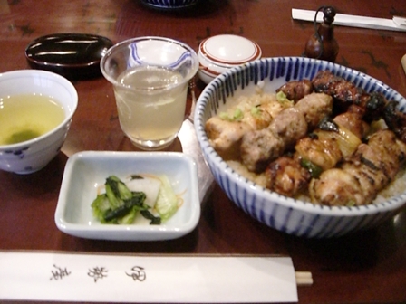 焼き鳥丼.JPG