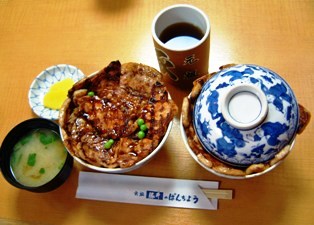 北海道豚丼2.jpg