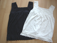 テチチのレースタンク