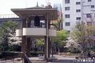日本橋　十思公園の「石町時の鐘」