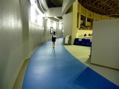 湿原　風のアリーナ