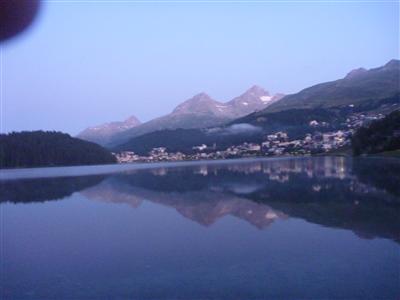 サンモリッツ湖