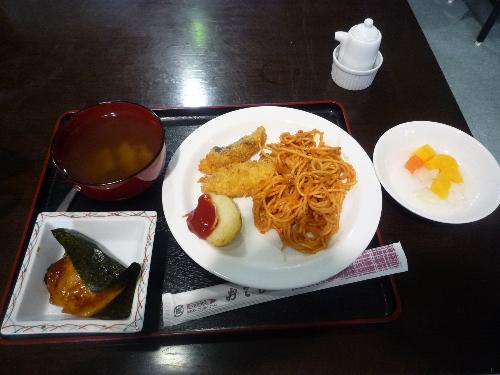 かもめ食堂