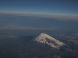 沖縄旅行(飛行機の中から(富士山)) (6).JPG