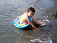 みなくるビーチで海水浴