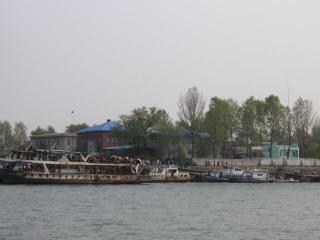 船から見る国境04