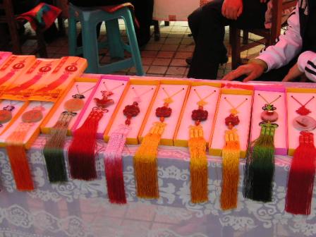 カーフロント飾り