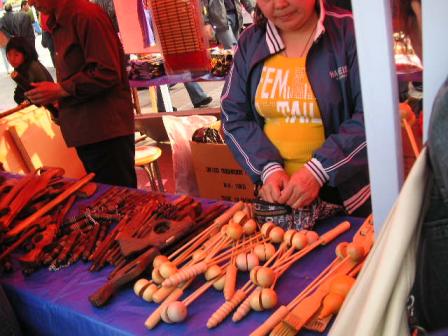 肩たたき棒、孫の手など木工品