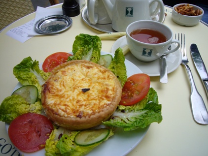 Les Duex Magot キッシュ