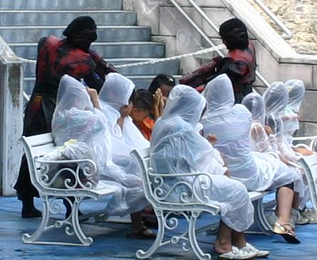 集中攻撃を（笑）