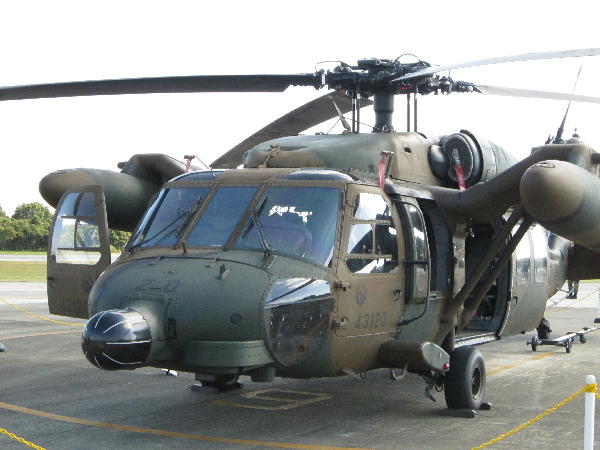 UH-60 01.jpg