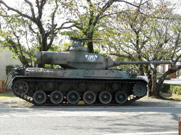 MBT61 01.jpg