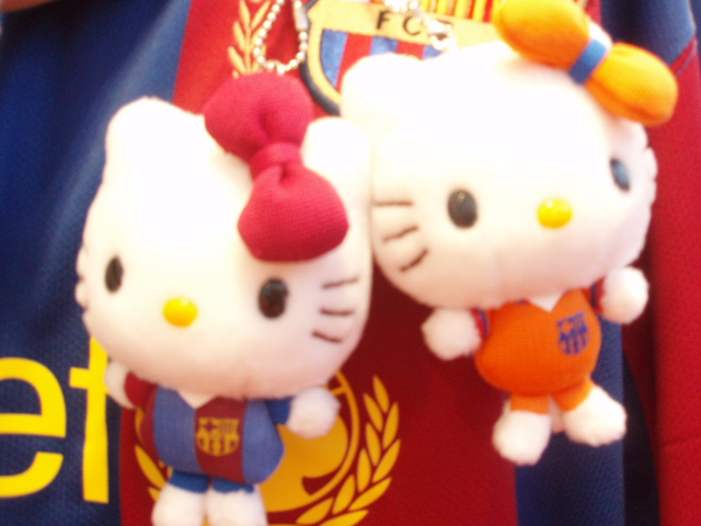 FCバルセロナ ハローキティ キティちゃん ぬいぐるみ まとめ売り グッズ FCバルセロナ ハローキティ キティちゃん ぬいぐるみ まとめ売り
