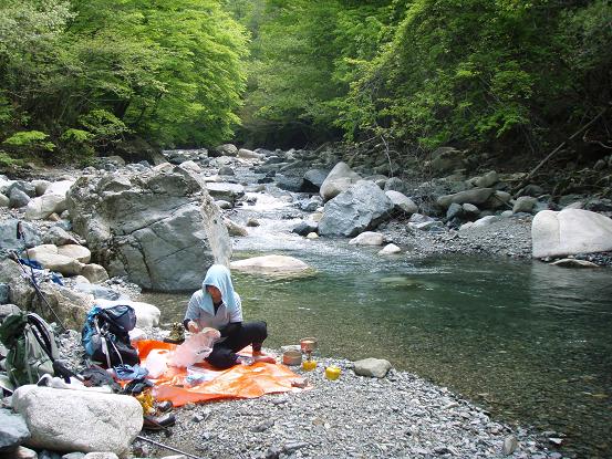 お昼休憩します