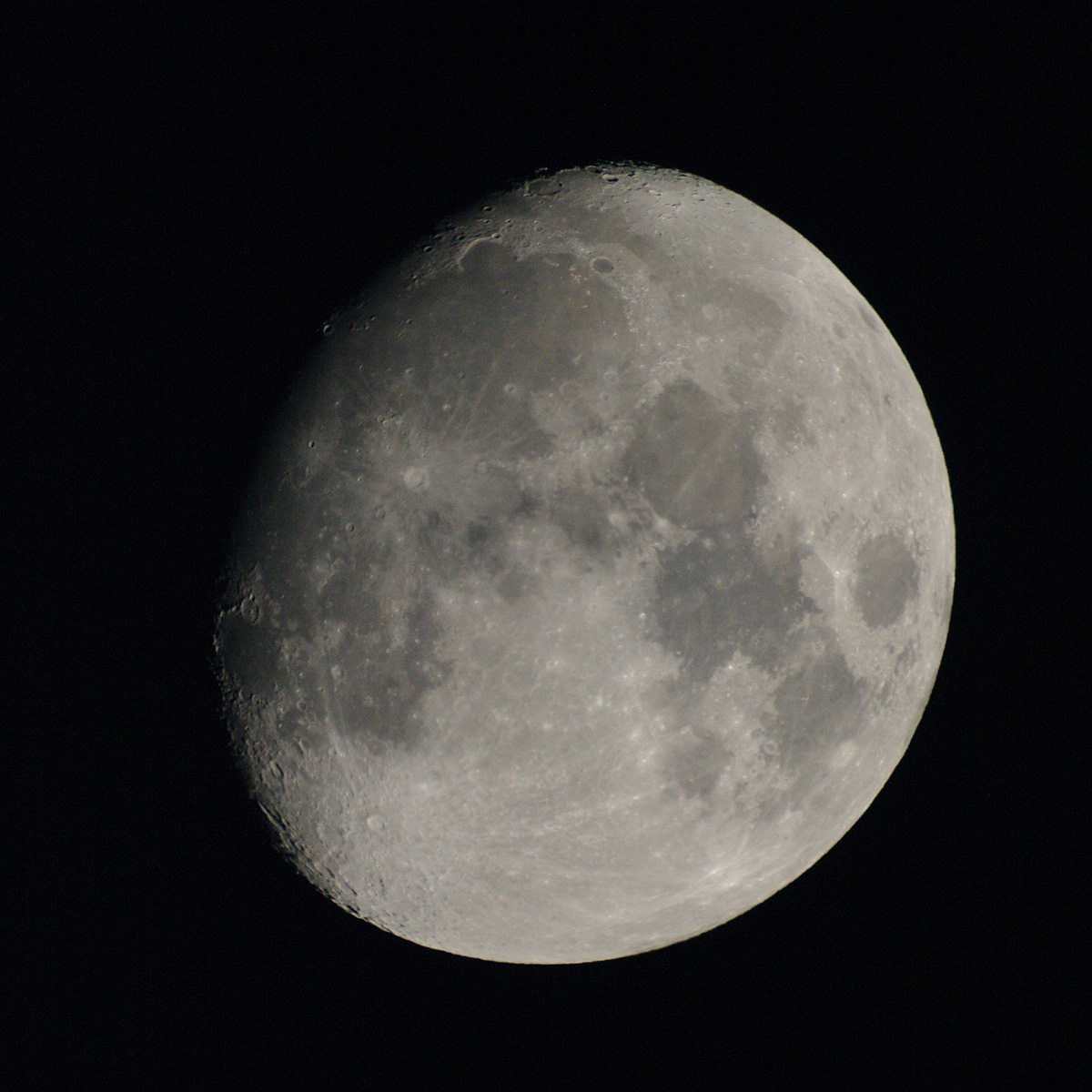 moon100425.jpg