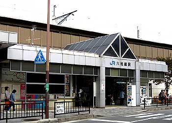 JR六地蔵駅