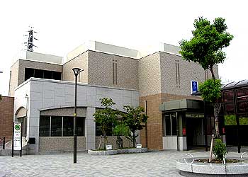 京都市営地下鉄六地蔵駅入口