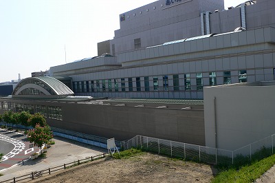 センター北駅