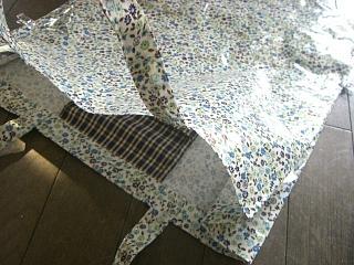 ビニールバッグ 中身