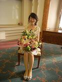 名古屋出版記念パーティ お花といっしょに.JPG