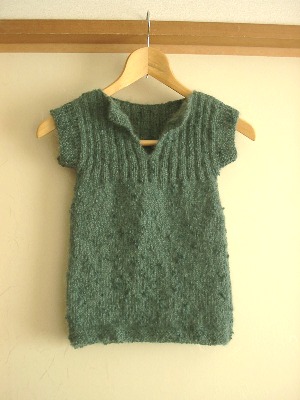 棒針編みベスト