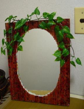 チラシで作るリメイク鏡
