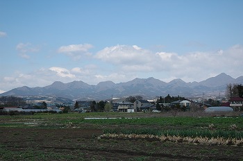 春霞の榛名連峰