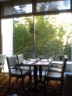 06-01-23 ホテル.jpg