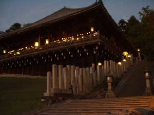 ♪遠き山に　日は落ちて～