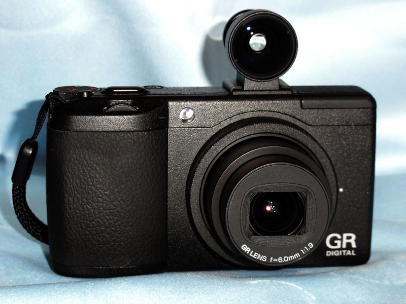 □□□「GR DIGITAL」用 外部ミニファインダー 「GV-2」を購入