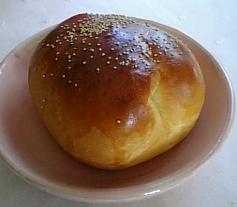 マロンクリームパン￥１１０.jpg