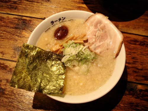 田島商店しょうゆラーメン.jpg