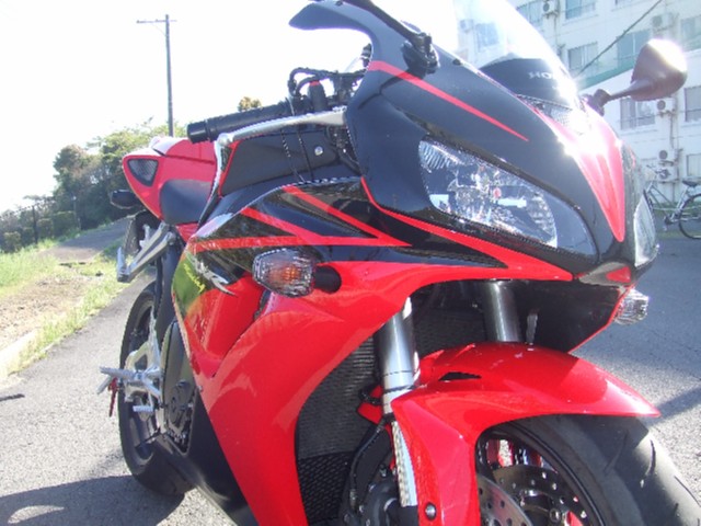 CBR1000RR 007.JPG