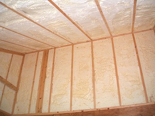 ウレタン吹きつけ-2.jpg