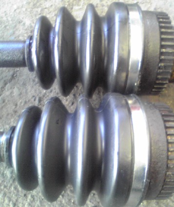 交換後の外側のブーツ