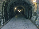 旧天城峠トンネルの中