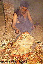 オマーンエアの機内誌の一部（石焼き肉）