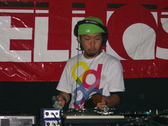 DJ RANDOM